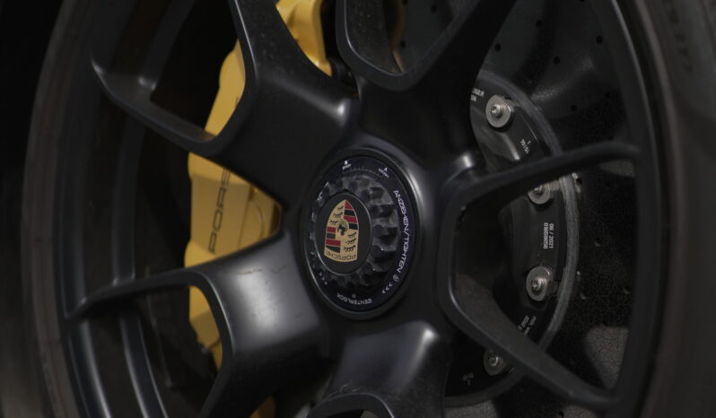 
								Porsche 911 Turbo S full									