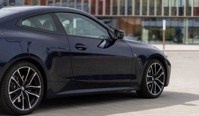 
								BMW 440i full									