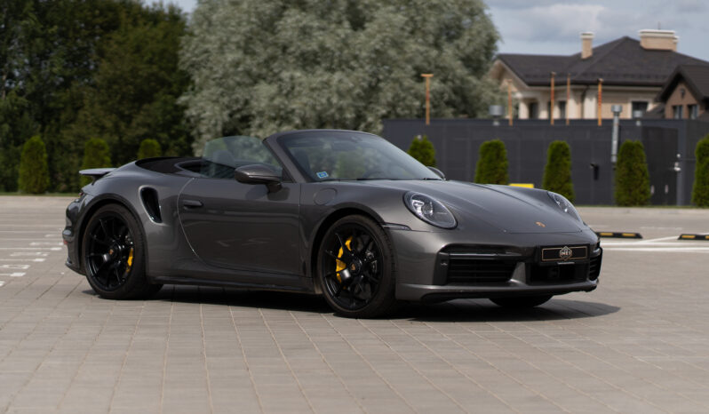 
								Porsche 911 Turbo S full									