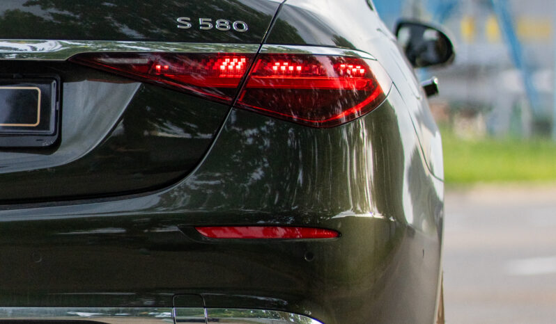 
								Mercedes-Maybach S 580 full									