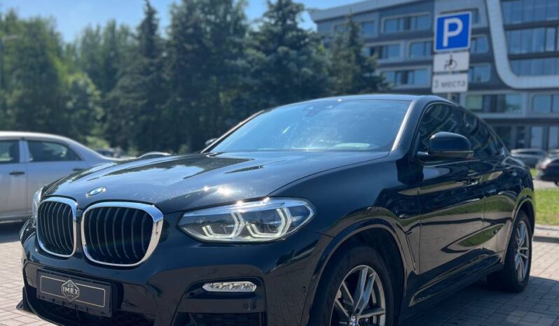 
								BMW X4 full									