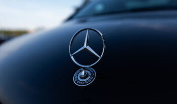 
										Mercedes-Benz  V300d full									