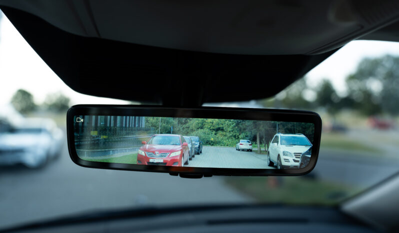 
								Mercedes-Benz  V300d full									