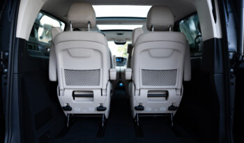 
										Mercedes-Benz  V300d full									