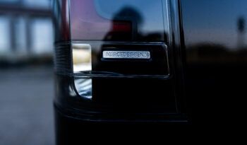 
										Mercedes-Benz  V300d full									