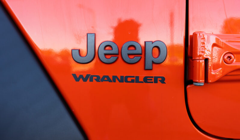 
								Jeep Wrangler full									