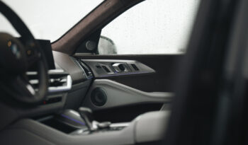 
										BMW XM full									