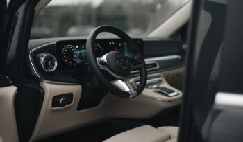 
										Mercedes-Benz V300D full									