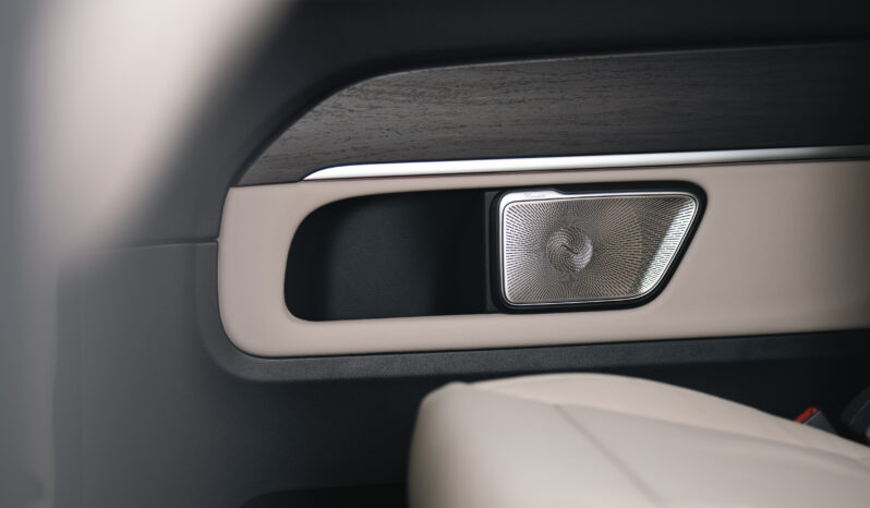 
								Mercedes-Benz V300D full									