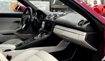 
										Porsche 718 Boxster full									
