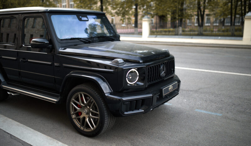 
								Mercedes-Benz G63 full									