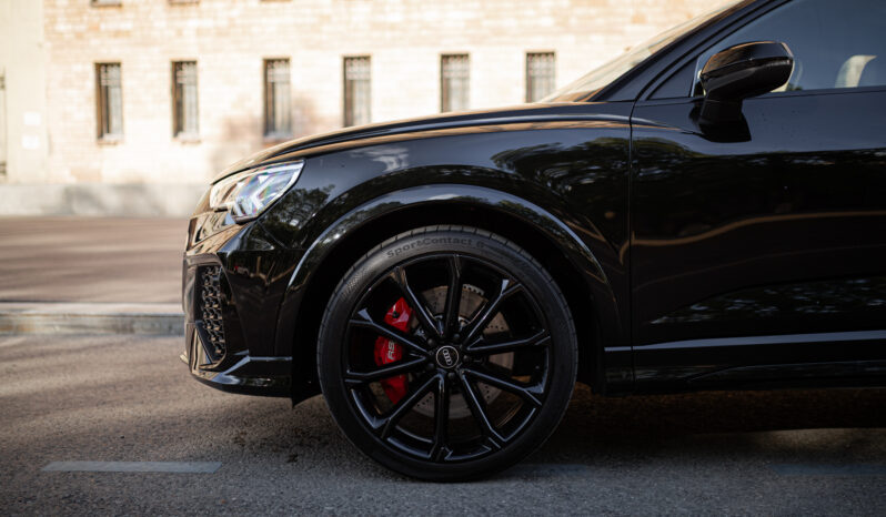 
								Audi RS Q3 full									